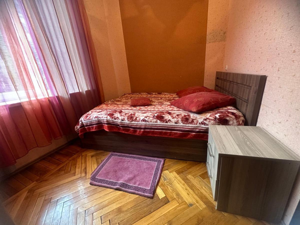 Giorgi Apartment Tbiliszi Kültér fotó