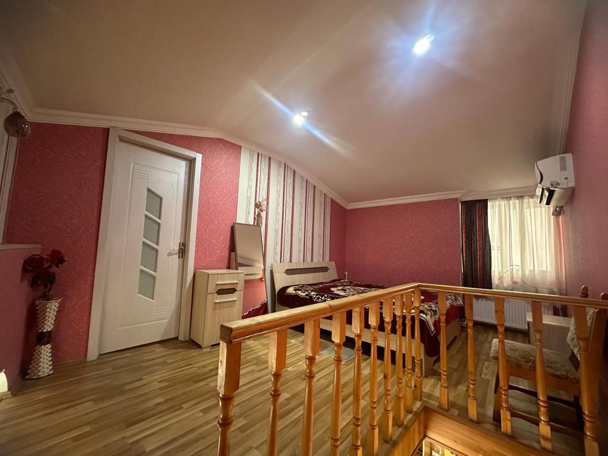 Giorgi Apartment Tbiliszi Kültér fotó