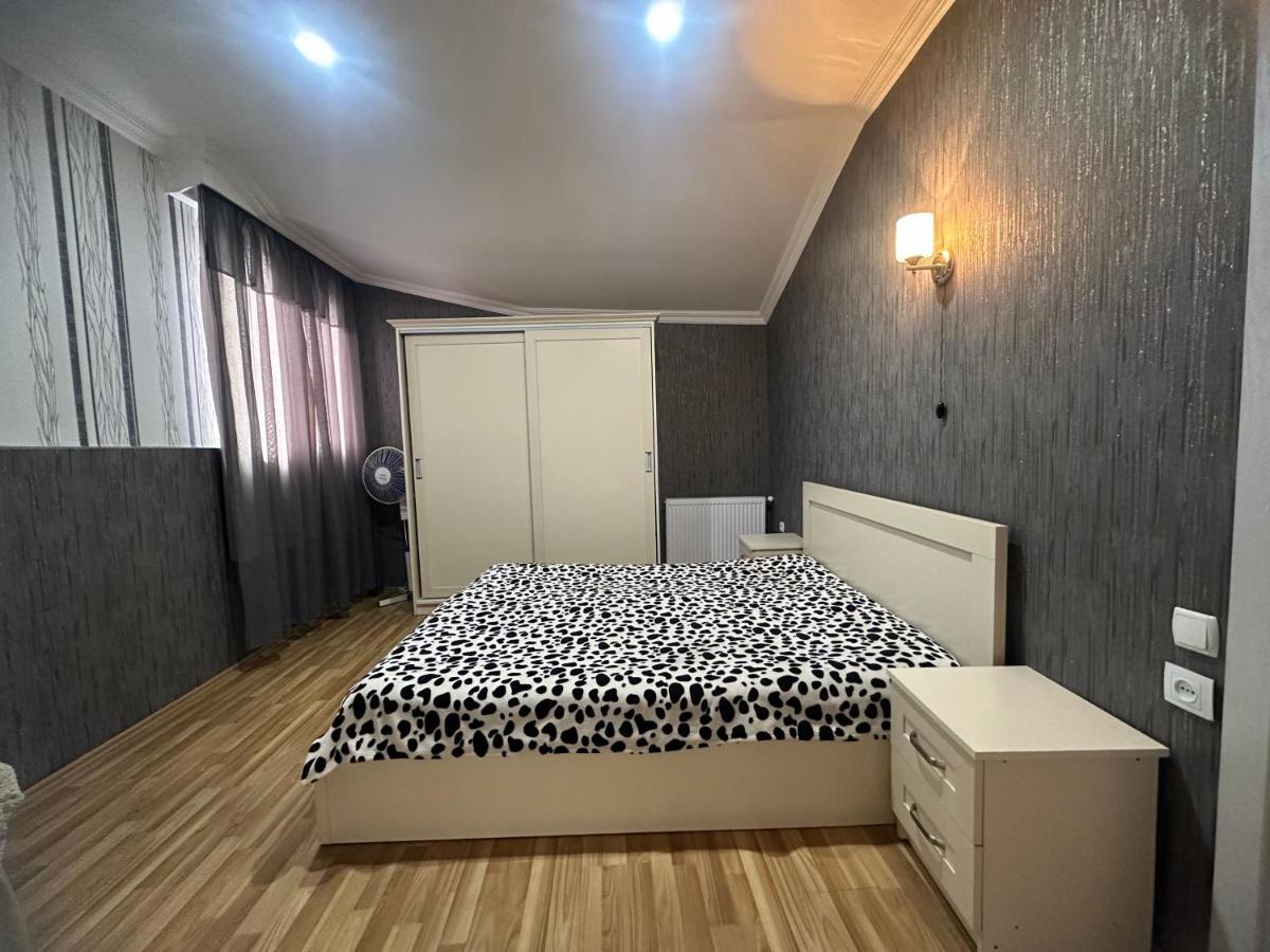 Giorgi Apartment Tbiliszi Kültér fotó