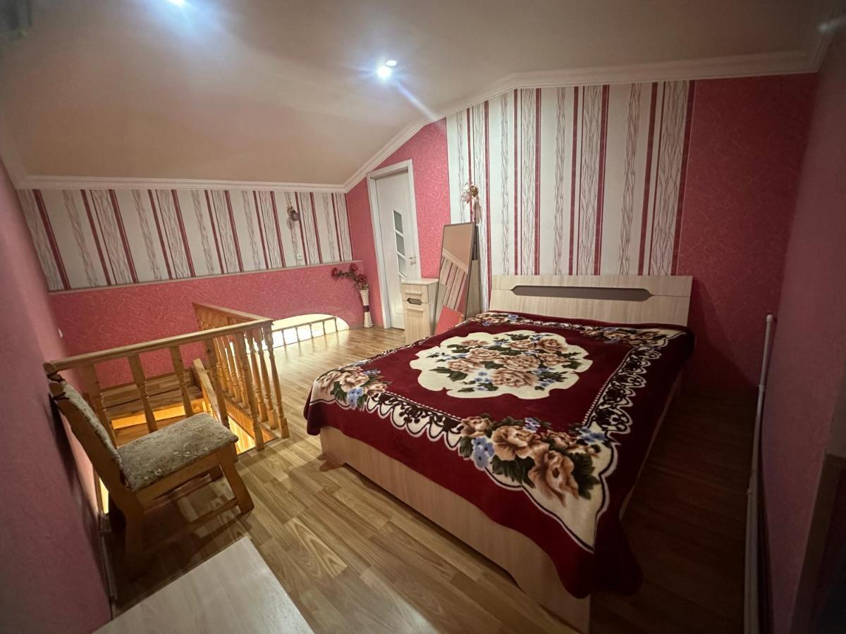 Giorgi Apartment Tbiliszi Kültér fotó